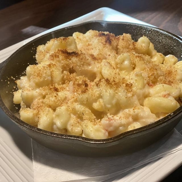 Mac N' Cheese.
